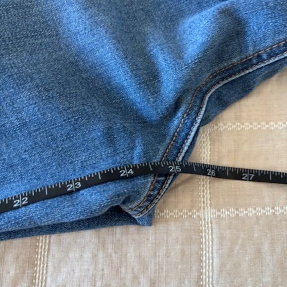 Hidden Jeans - Distressed frayed hem - Picture 9 of 9